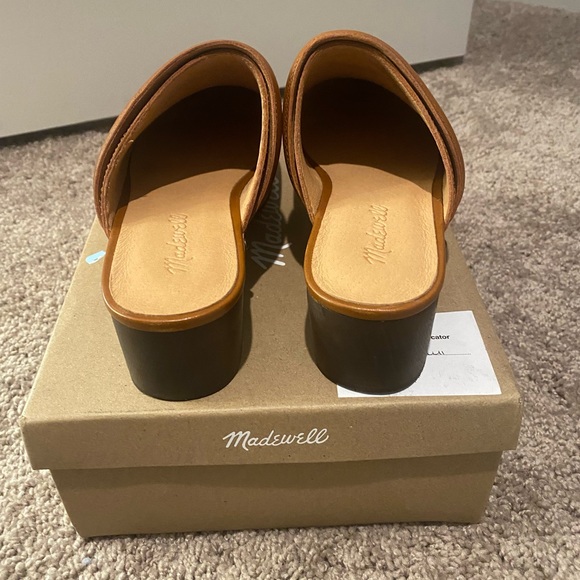 Madewell English Saddle Clogs - Picture 2 of 6